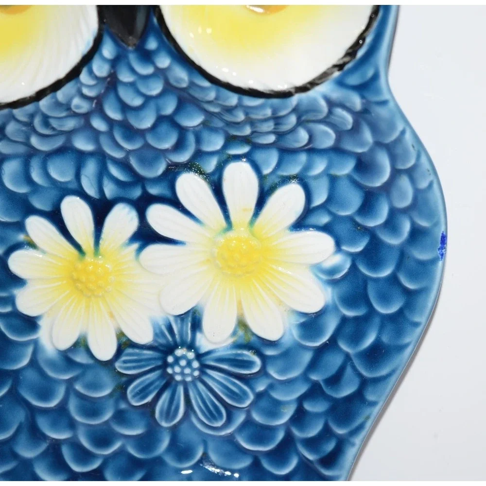 Vtg MCM Ceramic Owl with Retro Flower Spoon Rest Wall Hanging Blue yellow